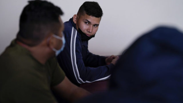485393_colombia_migration_35781 7888b826b9fc4e71a11f60f593746224 676x451.jpg
