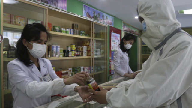 485521_virus_outbreak_north_korea_72987 8d2aae2abdfd40618e06c2f17f93b149 676x451.jpg