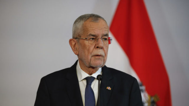 485916_austria_president_45807 da93e83c226249dc8945e0ba61e456cd 676x451.jpg