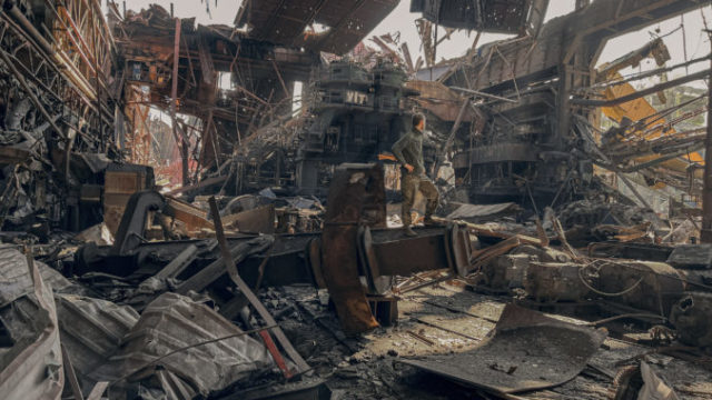 486176_aptopix_russia_ukraine_mariupol_defenders_photo_gallery_75179 9e444d3608b24f89a7173c6509445e91 676x507.jpg