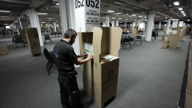 486323_colombia_elections_92584 73696eae2a484401bcf51c73a1003cd8 676x448.jpg