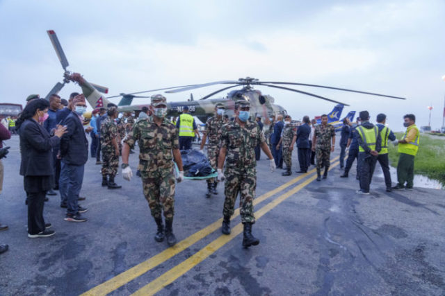 486418_nepal_plane_crash_69095 15f442f3c9b94d72b6df8adddc16aab1 676x451.jpg