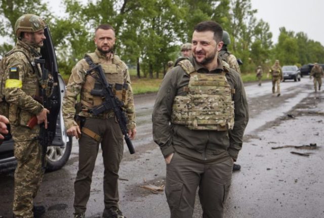 486507_volodymyr zelenskyj 676x456.jpg