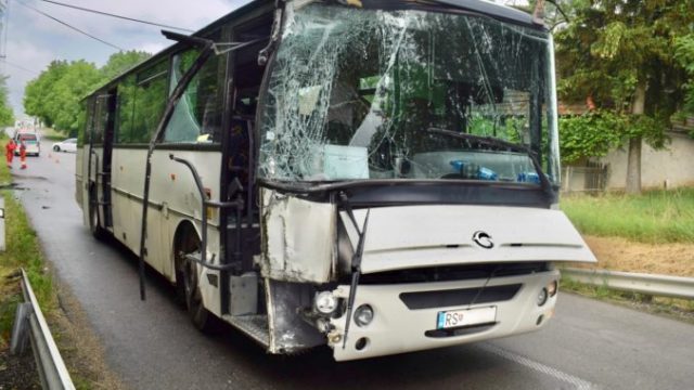 487026_autobus 676x430.jpg
