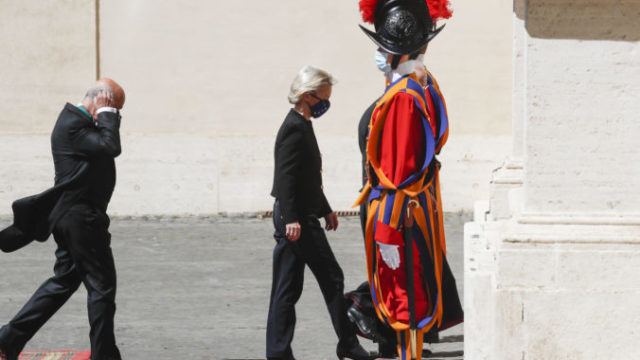 487112_vatican_pope_eu_98488 12abd1ec5ac44540901dffa766253018 676x451.jpg
