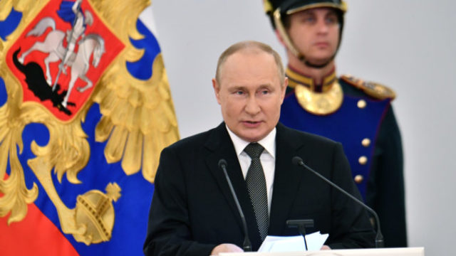 487208_russia_day_of_russia_48104 fe0e97eb92b5484eb4a18cbba0c26613 676x451.jpg