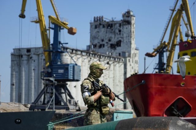 487578_russia_ukraine_war_food_crisis_explainer_50762 d09fd2a6c9944b7faf4a9f0fbd2499a7 676x451.jpg