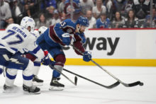 487623_stanley_cup_lightning_avalanche_hockey_49182 56f72e069b484f58a55eb1825e3d05ad 676x451.jpg