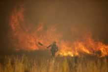 487633_spain_wildfire_38648 e0ac2d9ba2864888b95851a7fa62aa5c 676x451.jpg