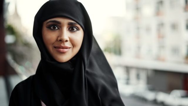 487736_burka 676x444.jpg