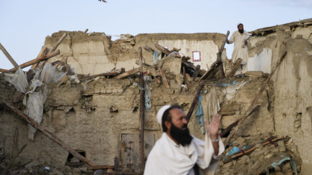 487754_afghanistan_earthquake_64135 1d26dd7a2977461ca8edd54bb6908b91 676x451.jpg
