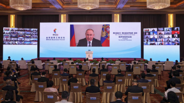 487841_china_russia_brics_66036 b4fd7f60a23546c39e15bde671281446 676x402.jpg