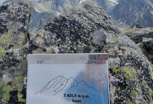 488031_ssatan pad polka turistka umrtie vysoke tatry 676x462.jpg