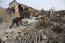 488328_iran_earthquake_99244 46720c387e5d4470b20e18beddfec0e4 676x451.jpg