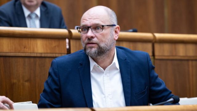 488805_richard sulik 676x451.jpg