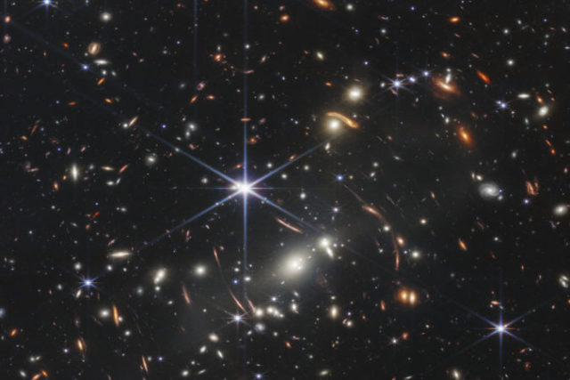 488846_nasa_space_telescope_05801 0f6edafbd8c8429190f70f3d221e4402 676x451.jpg