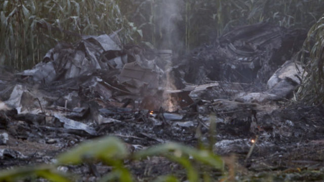 489129_greece_plane_crash_53789 b1a1d950f25346be9715985df29c24c6 1 676x450.jpg