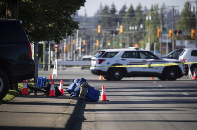 489632_canada shootings_53383 80e16cf991d444b1aa530cd70c97fc8f 676x446.jpg