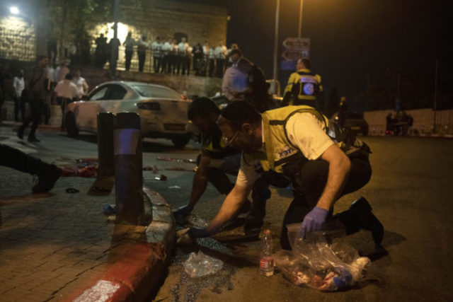 490609_israel_palestinians_12152 74c81f7865c94651bf44f7152b605472 676x451.jpg