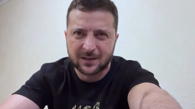 491036_volodymyr zelenskyj prihovor wbn fcb 676x441.jpg