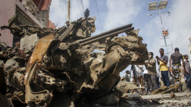 491063_somalia_extremist_attack_28840 0de3b7dfae444d7cb6bd9be8cf5b8d49 676x451.jpg
