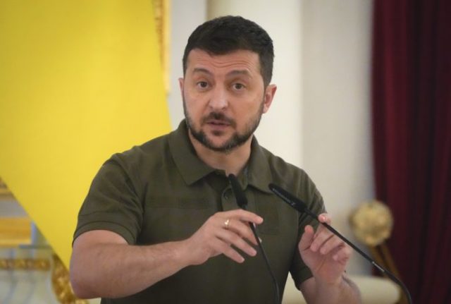 491141_volodymyr zelenskyj 676x455.jpg