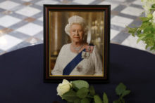 492332_france_britain_queen_78995 e5ed337111d444428b707841afe2fb07 676x451.jpg