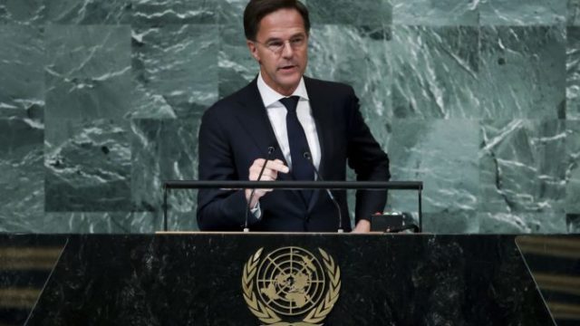 493163_mark rutte 676x451.jpg