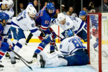 494109_lightning_rangers_hockey_03552 bf2465f8ea7a47cbbf755111c70a79ae 676x451.jpg