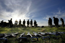 494235_britain_ukraine_troops_training_38279 1460051945224859bfc71d385af72c59 676x451.jpg