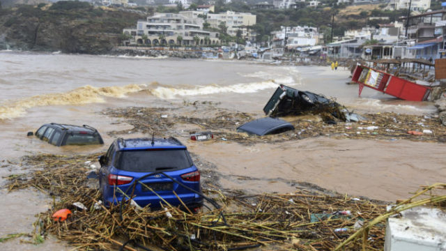 494325_greece_flood_83464 f27247d0e5b9431ebcbc9e9d5599f105 676x451.jpg