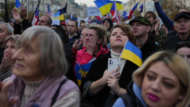 495097_czech_republic_protest_78157 372709f1f5b24f4d867328d9777632d2 676x451.jpg