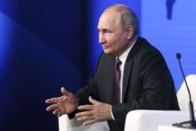 495338_russia_putin_unity_day_77570 19c6ff529e6b4b7b8d69622a191215a9 676x451.jpg