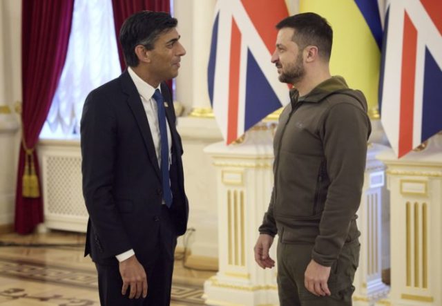 496092_rishi sunak volodymyr zelenskyj 676x468.jpg