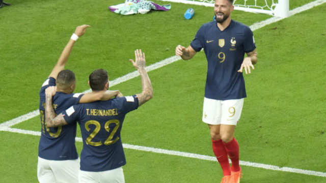 496276_wcup_france_australia_soccer_57082 980e9bf2523249e8bd707781b699a9b3 676x451.jpg