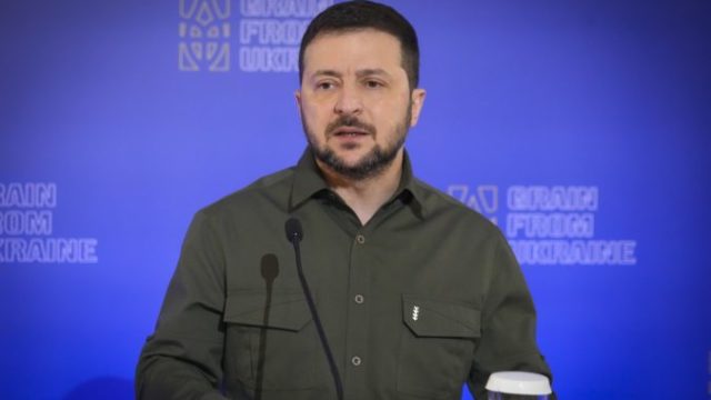 497242_volodymyr zelenskyj 676x448.jpg