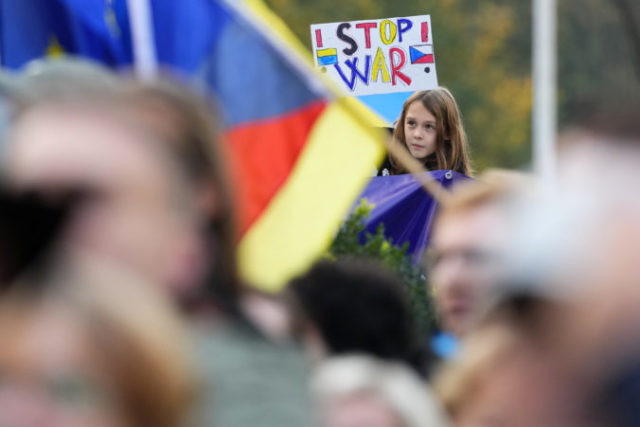 497521_czech_republic_protest_65827 649ec21a6025436fbb946c7632f87af1 676x451.jpg