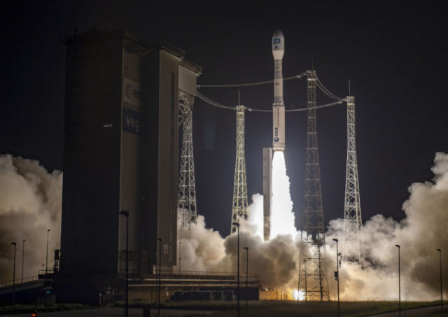 497734_france_europe_space_launch_failure_09099 436bacf4e3ad4423a699dc578dc5b858 676x479.jpg