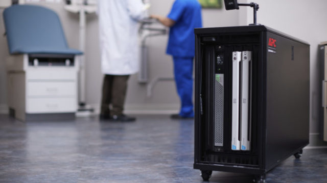 497757_apc smart ups ultra 676x451.jpg