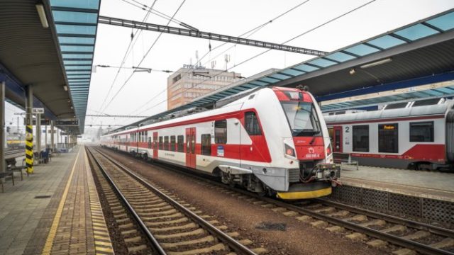 498044_nove elektricke jednotky panter budu dodavane pre regionalnu prevadzku elektrifikovanych trati v kosickom a presovskom kraji 676x423.jpg