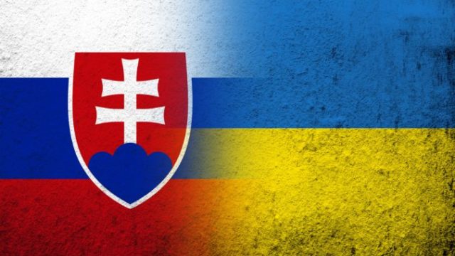 498545_slovensko ukrajina vlajka zastava 676x451.jpg