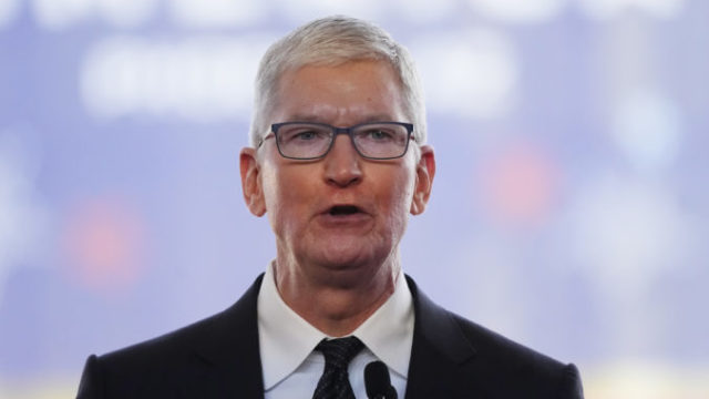 498590_tim cook 676x451.jpg