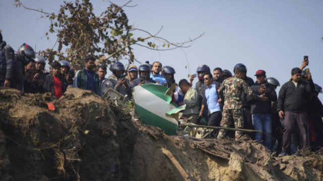 498652_nepal_plane_crash_71064 19235bf052cb424bb6be80f6dc9a57b1 676x450.jpg