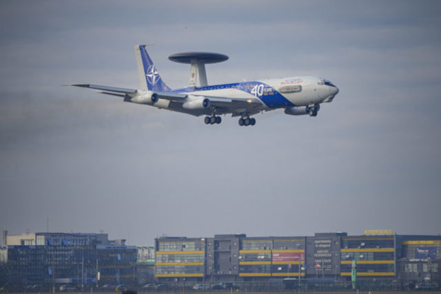 498793_romania_russia_nato_awacs_89733 e274db0a29244923ab0baba60fe3a27b 676x451.jpg