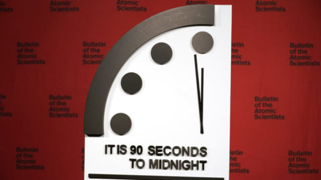 499193_doomsday_clock_55614 c8a985acede44b469032d43a24b48be7 676x451.jpg