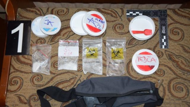 499321_policia 676x451.jpg