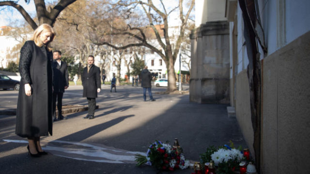 500530_3j2a1176 676x451.jpg