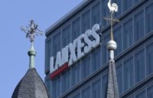 501759_lanxess logo_budova1 676x435.jpg