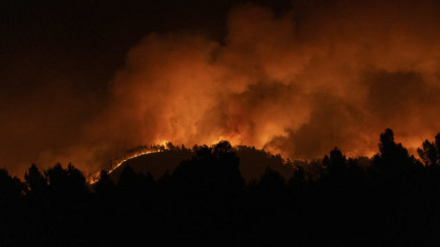 501969_spain_fire_climate_48942 676x451.jpg