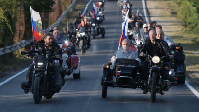 502742_russia_putin_the_biker_81543 3abdcf4aaa904c149b79fdcc41e8405e 676x394.jpg